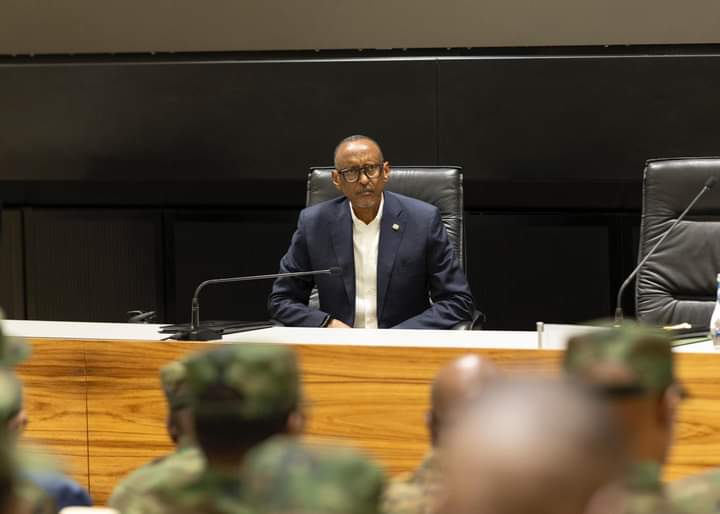 Nyuma y’iyi nama ni bwo Maj Gen Nzaramba n’abandi birukanywe
