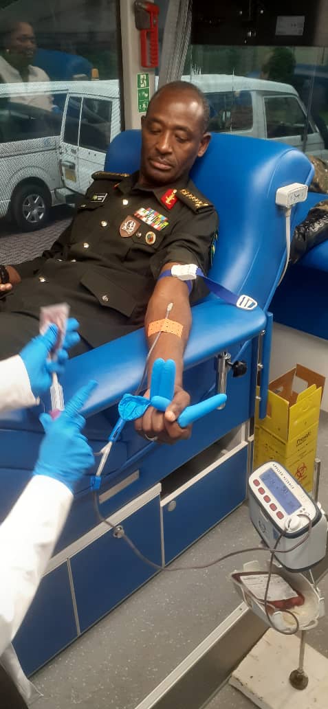 Umugaba mukuru wa RDF n’abarinda Perezida wa Repubulika batanze amaraso